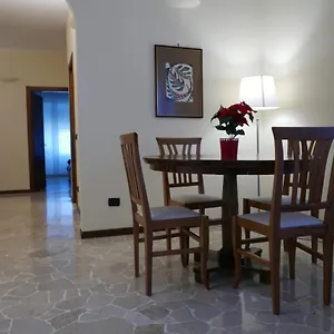 Apartment Residenza Feltre, Milan