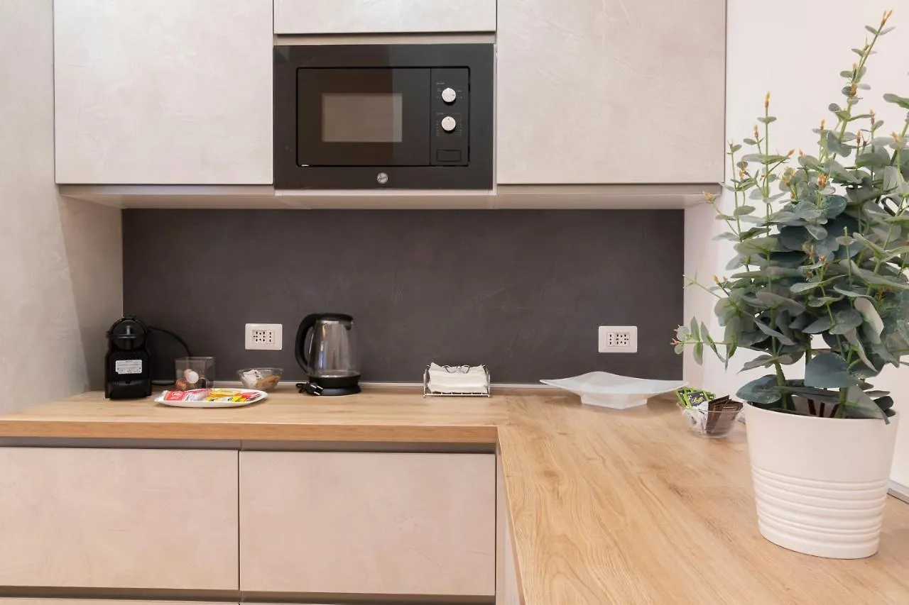 Milan Center Apartment Studio - Porta Romana Italy